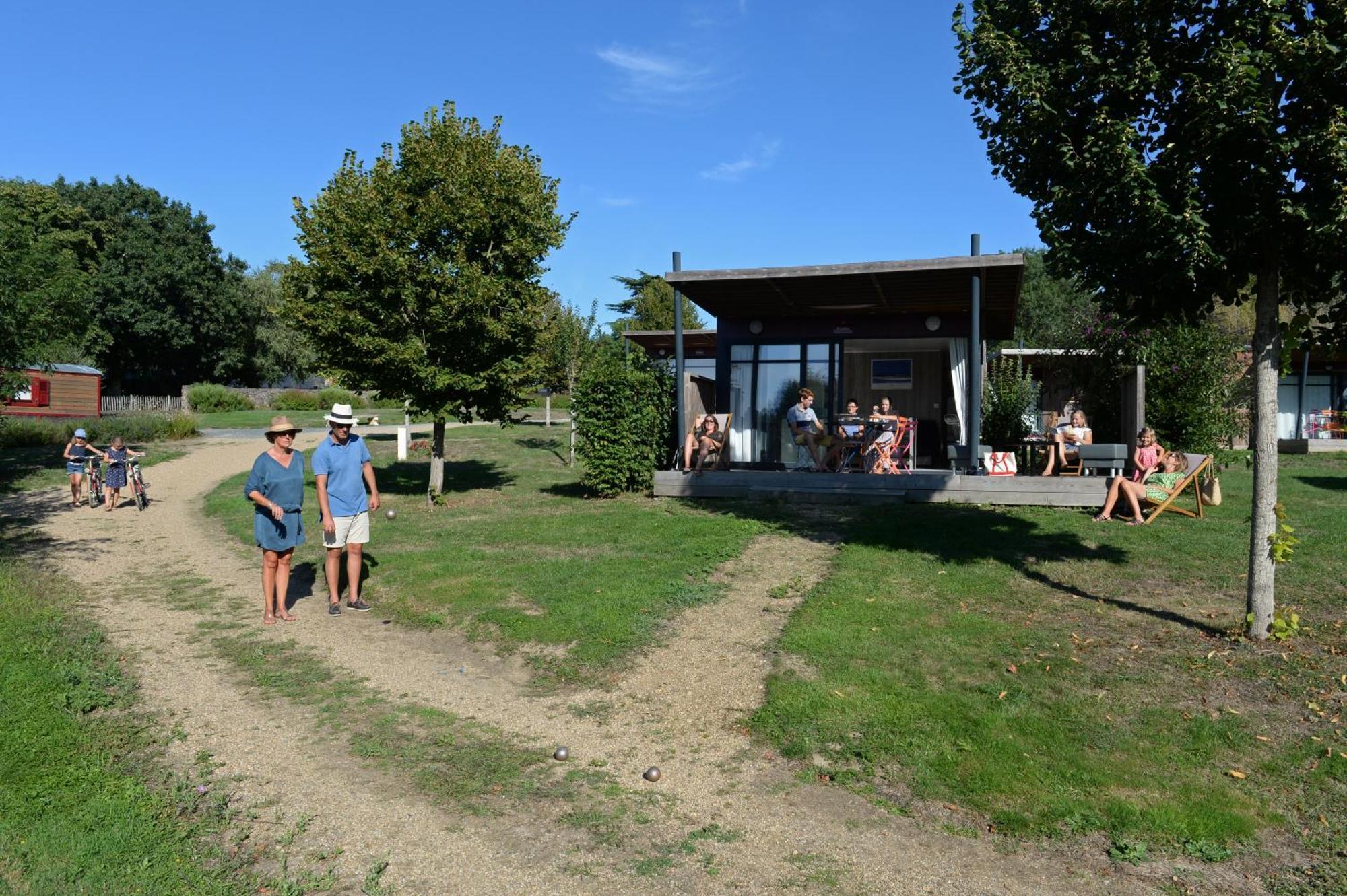 Les Roulottes & Cottages Du Moulin Chenillé-Changé 외부 사진