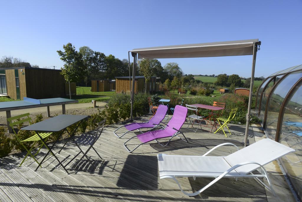 Les Roulottes & Cottages Du Moulin Chenillé-Changé 외부 사진