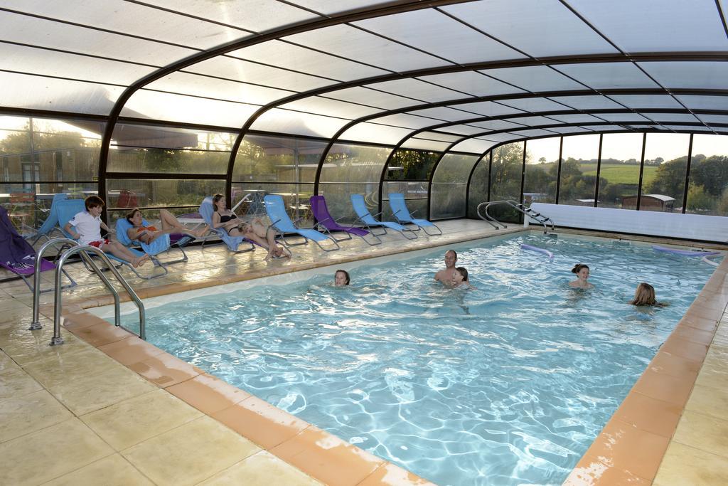 Les Roulottes & Cottages Du Moulin Chenillé-Changé 외부 사진