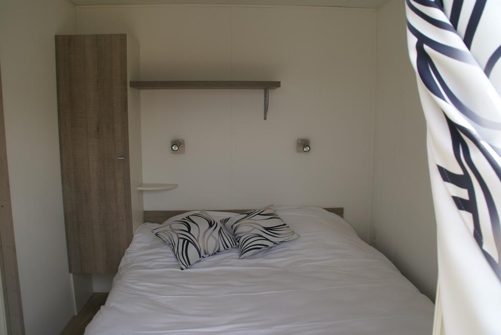Les Roulottes & Cottages Du Moulin Chenillé-Changé 객실 사진